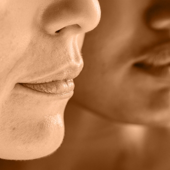 Filler labbra: effetti indesiderati e come correggerli Filler labbra: effetti indesiderati e come correggerli